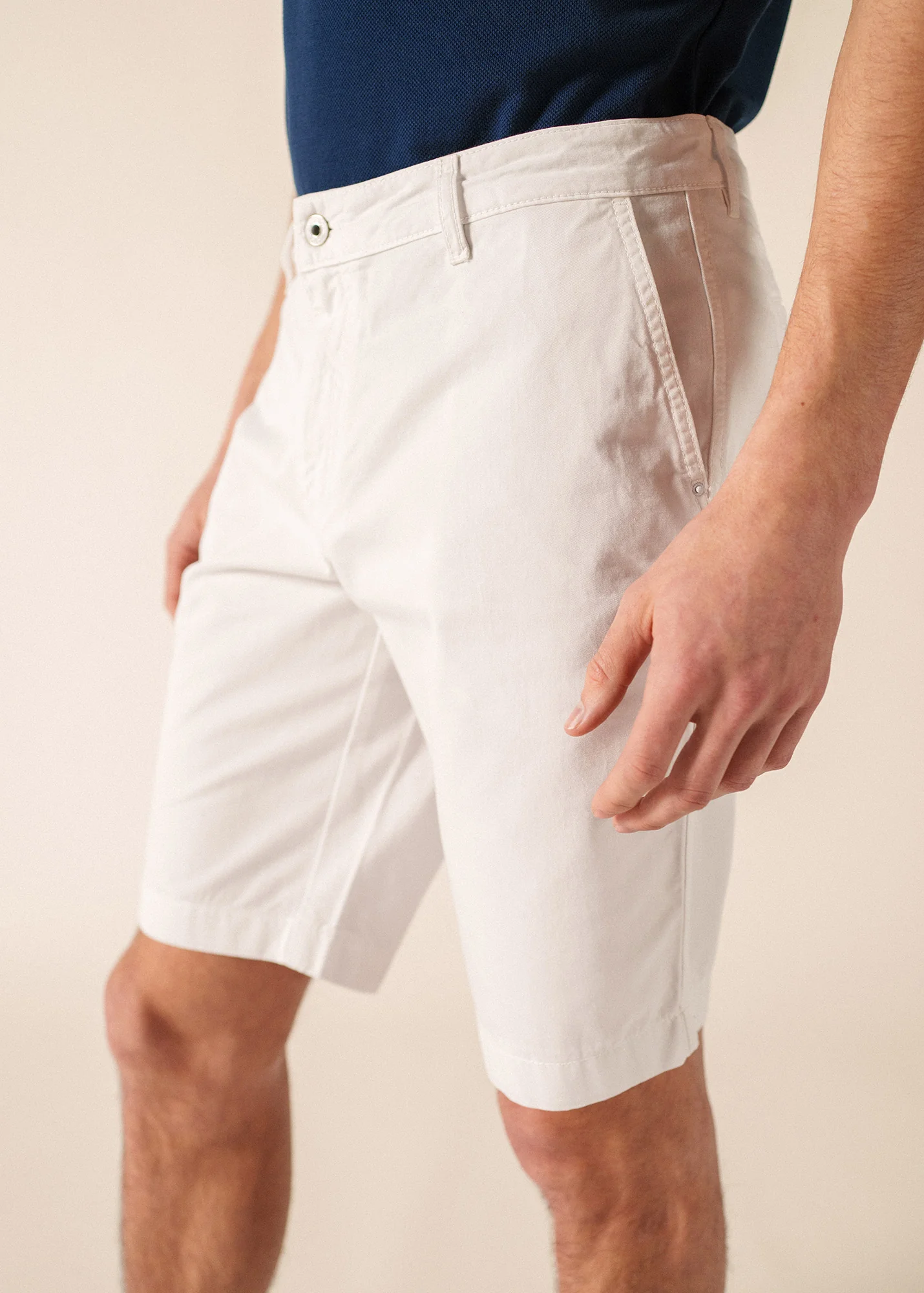 Short Doug (BLANC) - Image 4