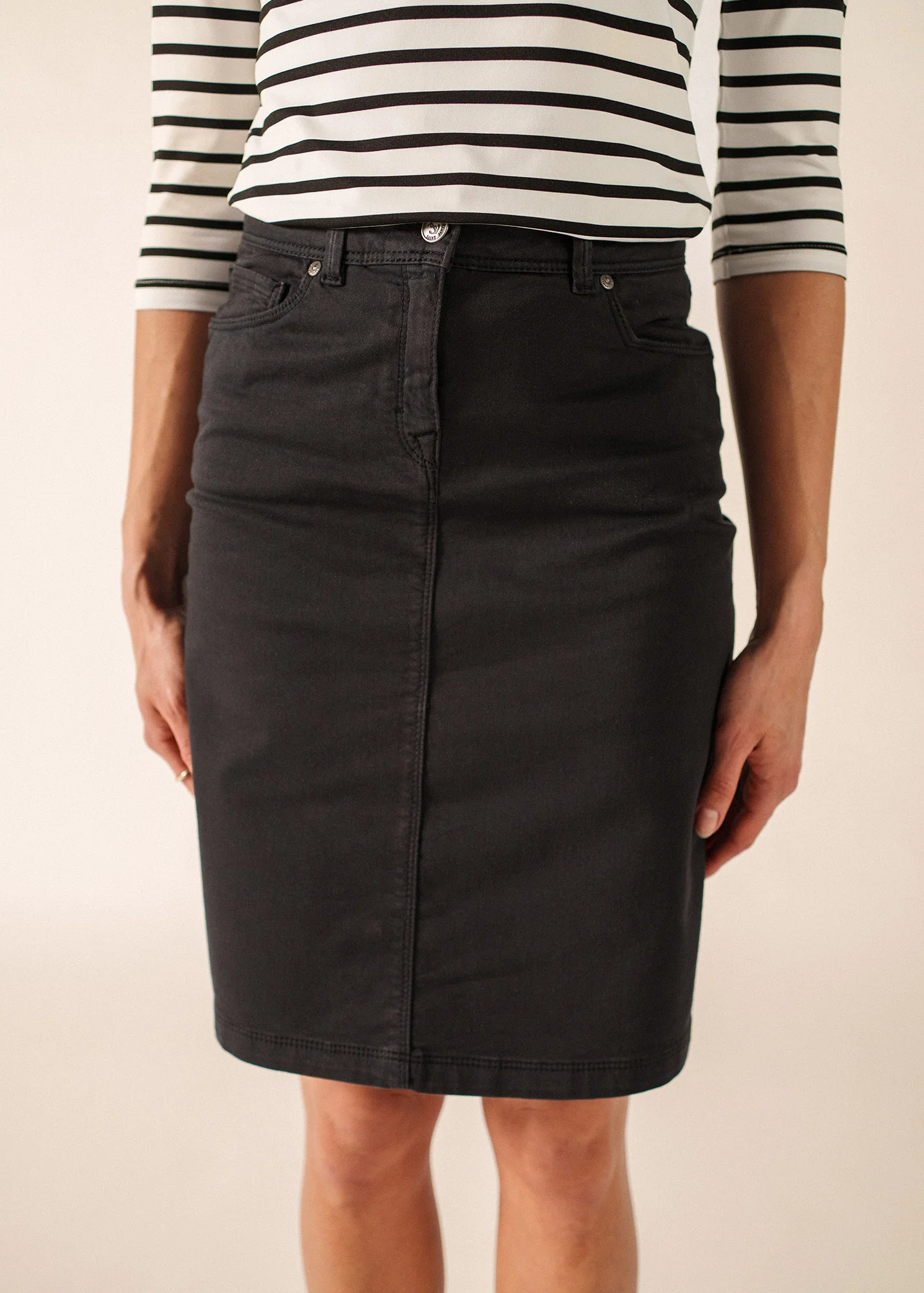 Jupe Elfy Couleur (NAVY) - Image 4