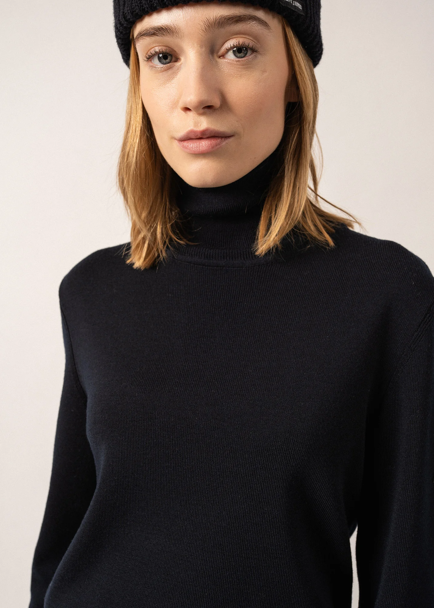 Pull Houat (NAVY) - Image 4