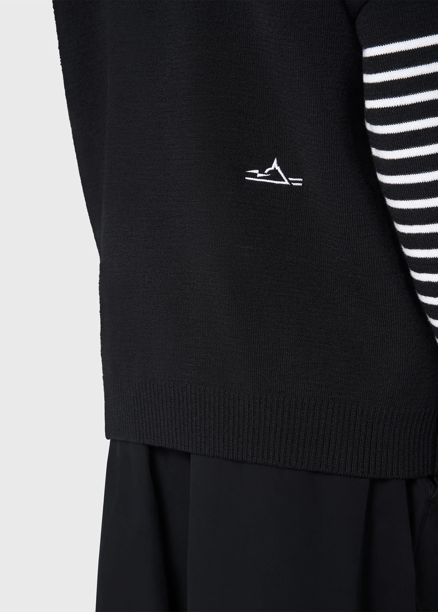 Sweat à capuche Kobourg - SAINT JAMES x AVNIER (NOIR/PHOSPHO) - Image 5